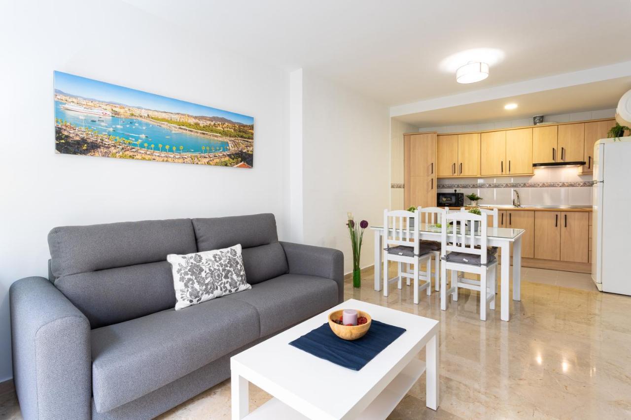 Holidays2Malaga Capuchinos French Balconies, Private Parking, Wifi & Air Con Luaran gambar