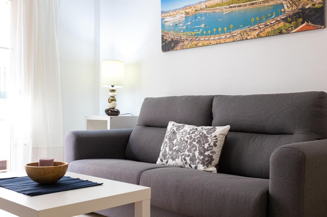 Holidays2Malaga Capuchinos French Balconies, Private Parking, Wifi & Air Con Luaran gambar
